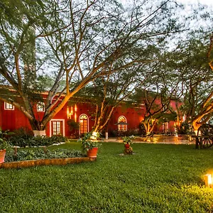 Hacienda Santa Cruz Отель