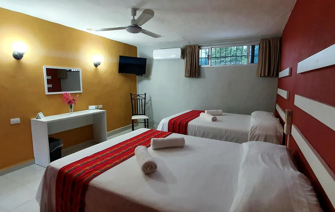 Hotel De La 60 メリダ メキシコ