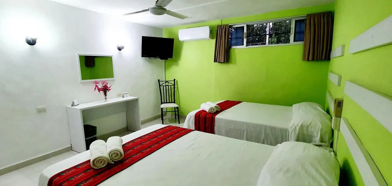 Hotel De La 60 メリダ 3*,  メキシコ